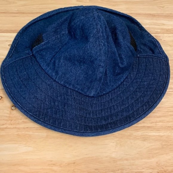 NWT Blue Denim hat by N'Ice Cap - Picture 1 of 5